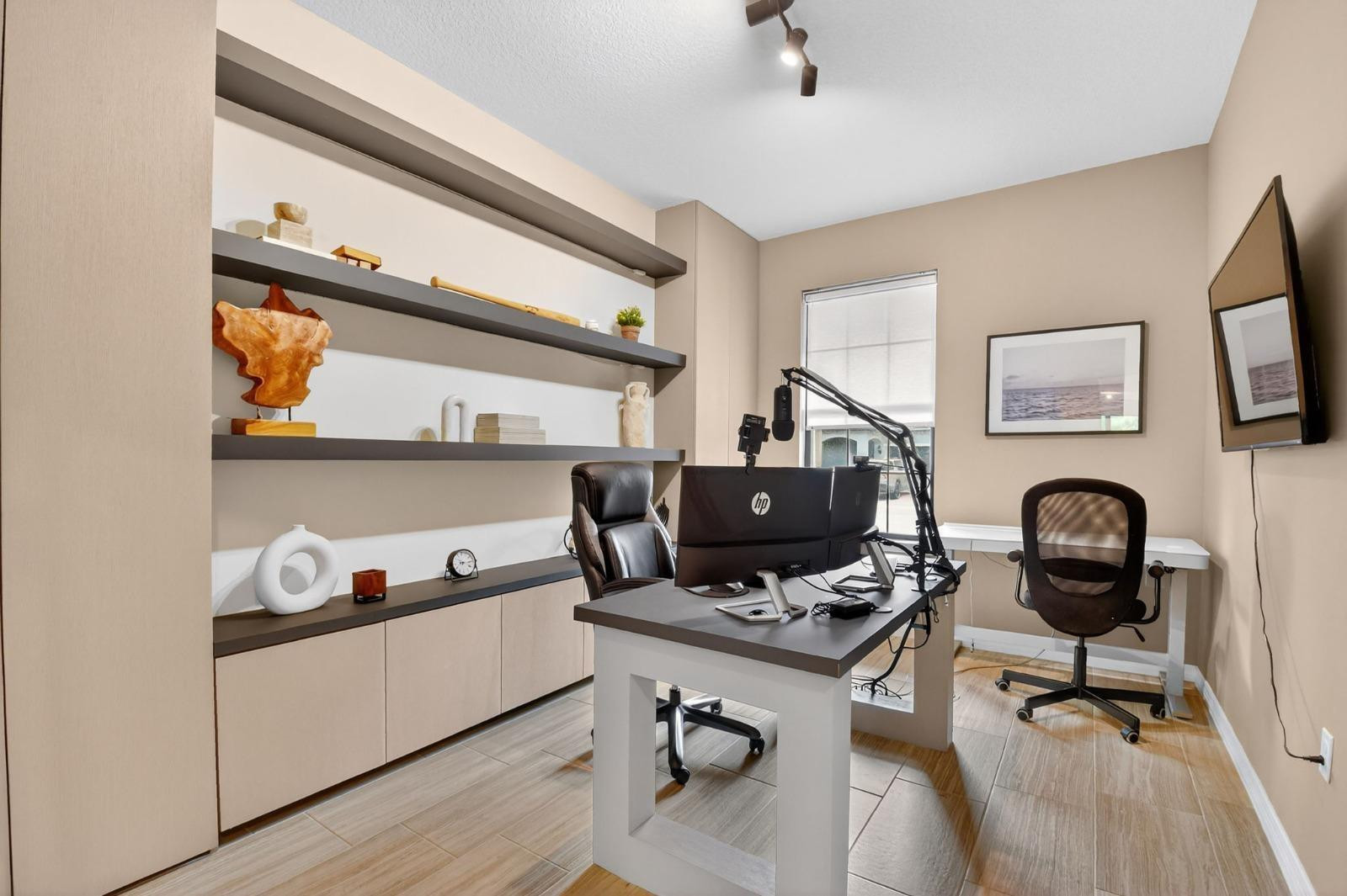 4777 Chantilly Road Lake Worth, FL 33467 - Photo 27 of 38 Office downstairs