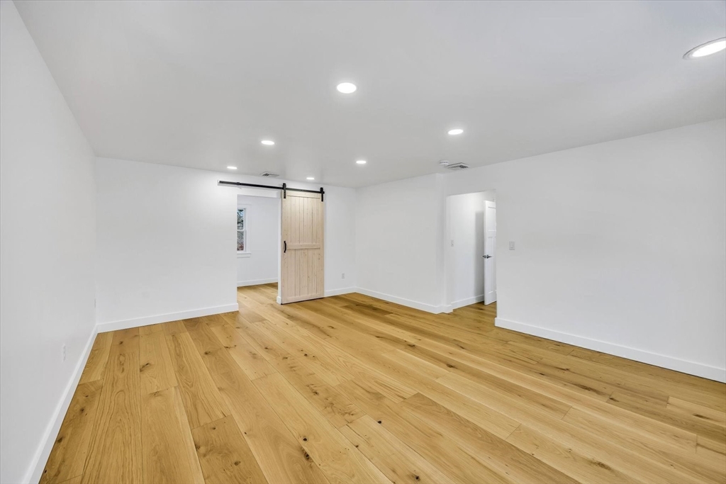 531 Menauhant Road Falmouth, MA 02536 - Photo 26 of 42