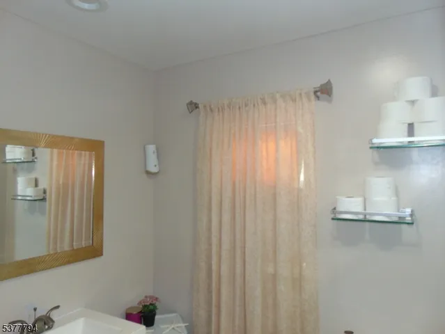 $800,000 | 444 15th Avenue, Paterson, NJ 07504