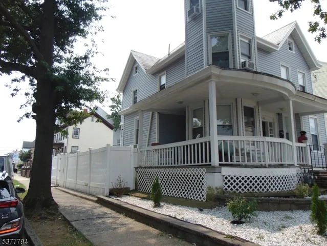 $800,000 | 444 15th Avenue, Paterson, NJ 07504