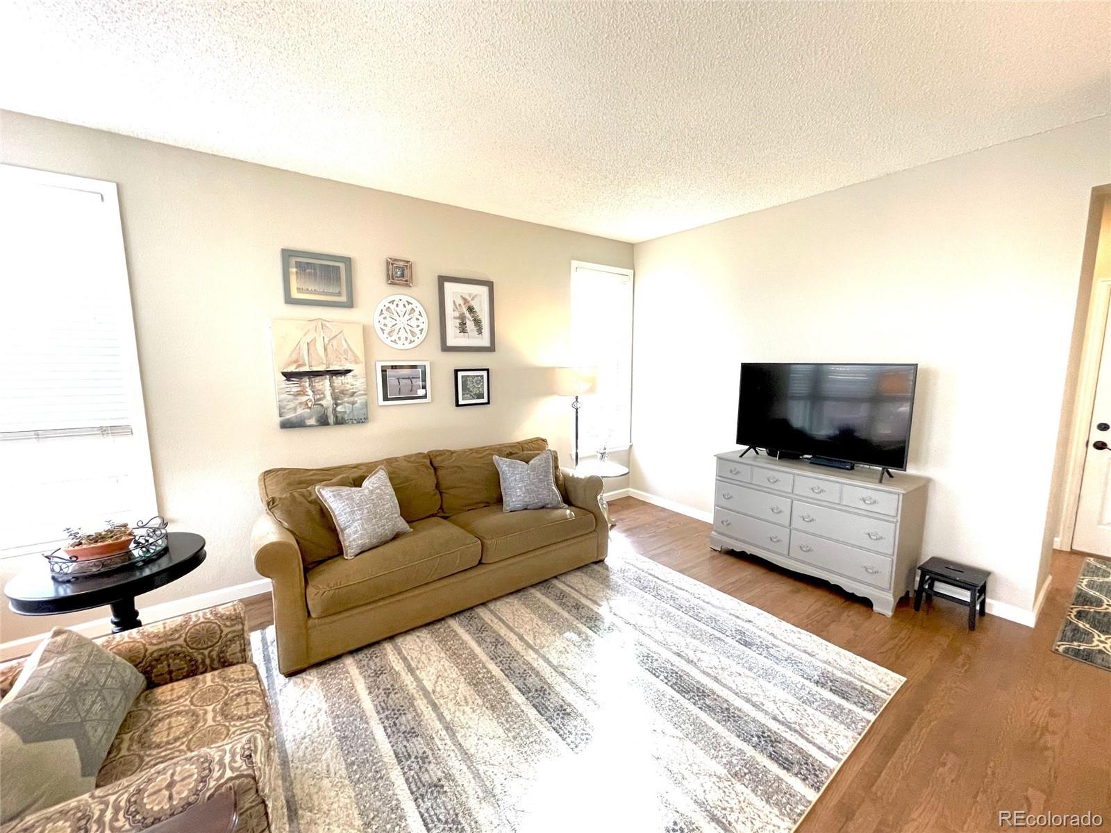 2262 Weatherstone Circle Highlands Ranch, CO 80126 - Photo 12 of 24 Gallery Image 12