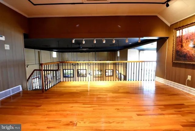 $1,000,000 | 3795 Highway 202, Doylestown, PA 18902