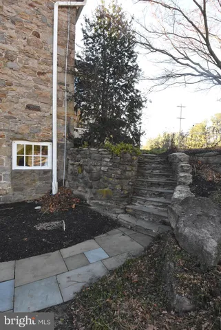 $1,000,000 | 3795 Highway 202, Doylestown, PA 18902