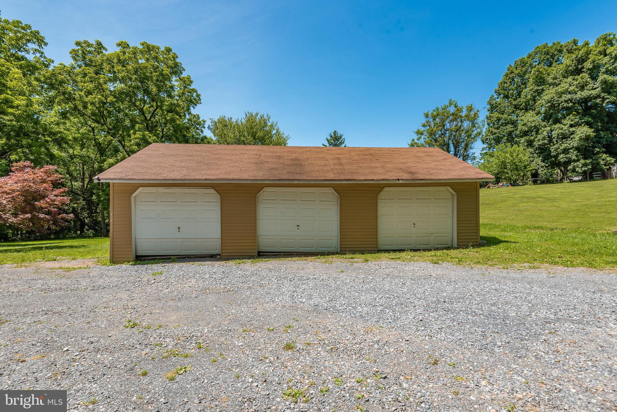 14419 Peddicord Road Mount Airy, MD 21771 - Photo 34 of 44 Garage