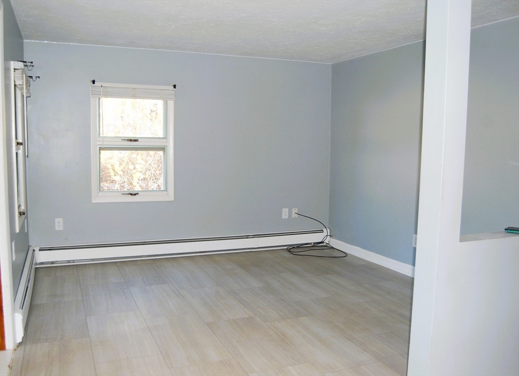 9 Harding Street Leicester, MA 01611 - Photo 26 of 28
