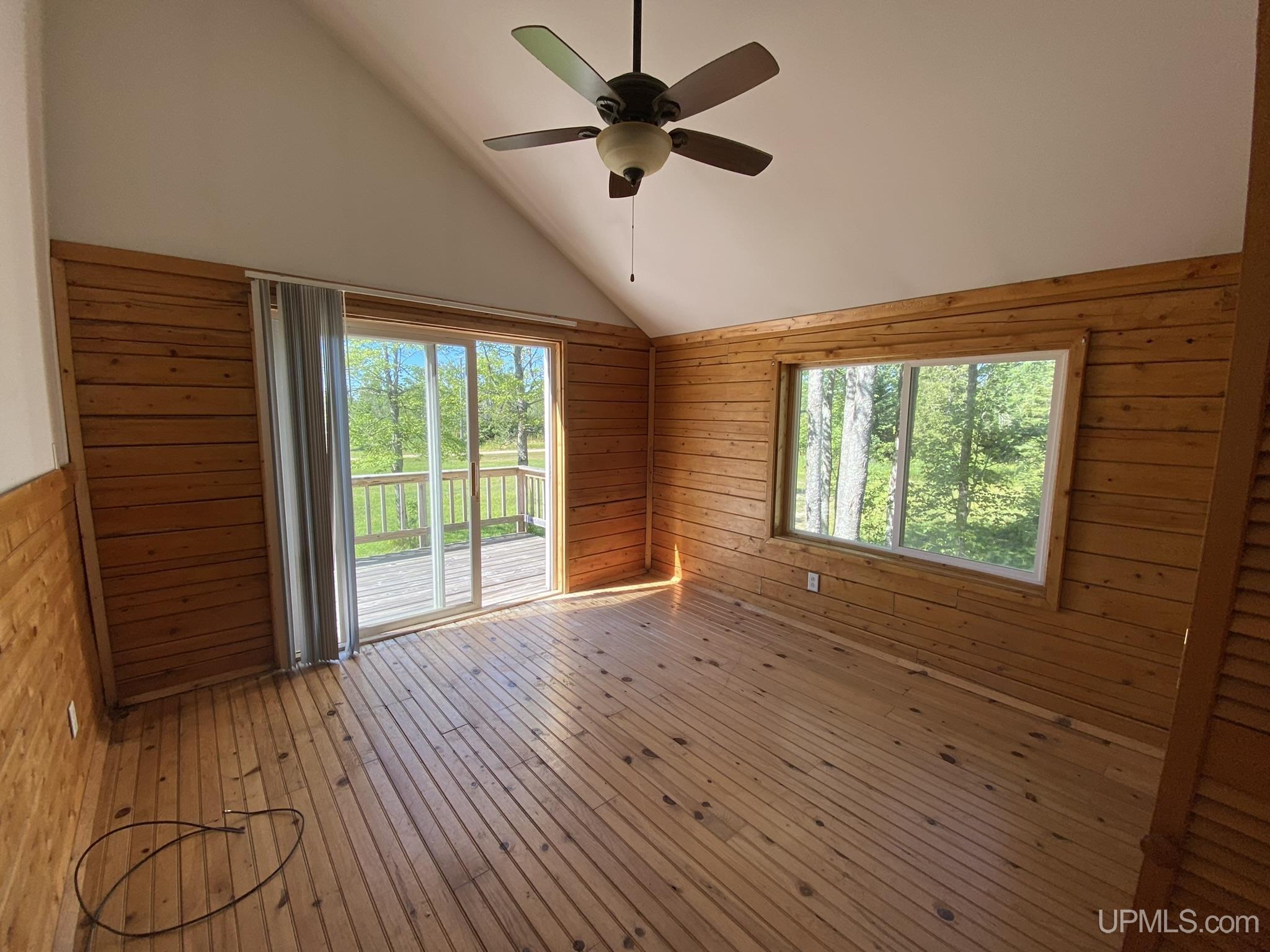 3102 North Gulliver Lake Road Gulliver, MI 49840 - Photo 14 of 39