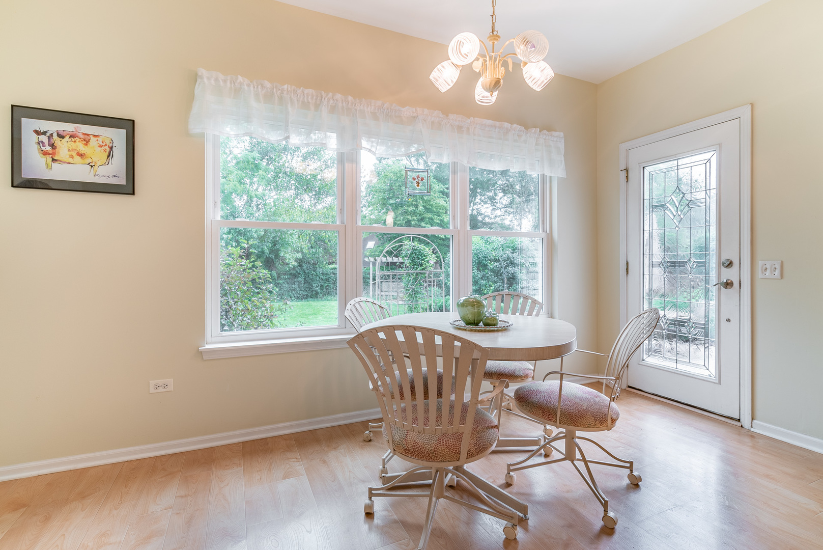 82 South Hankes Road Aurora, IL 60506 - Photo 9 of 28 Gallery Image 9