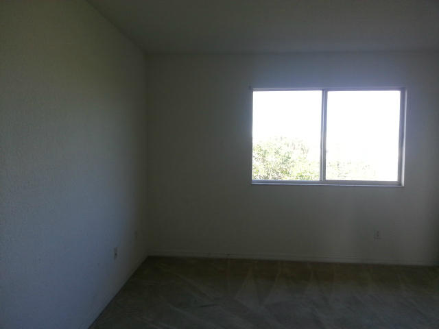 1982 Alamanda Way Riviera Beach, FL 33404 - Photo 9 of 11 Bedroom