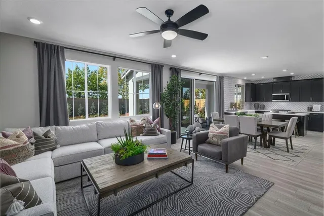 $599,000 | 1352 Bedford Way, Plumas Lake, CA 95961