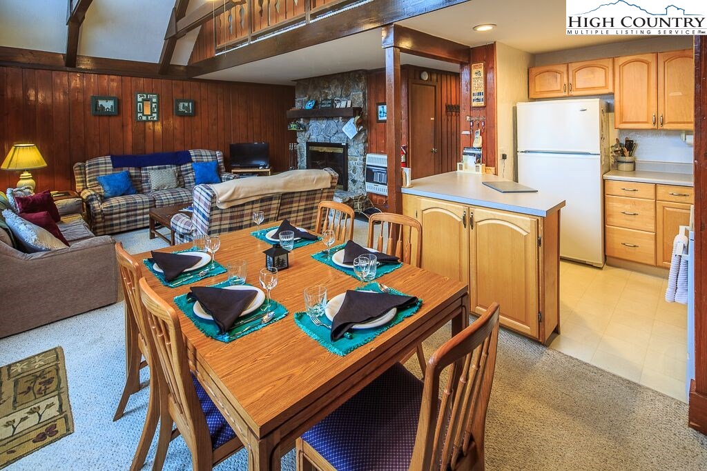 105 North Pinnacle Ridge Road, Unit MNC I # 7 Beech Mountain, NC 28604 - Photo 3 of 39