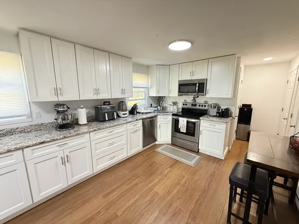 $3,550 | 1338 East Street, Unit 1338, Mansfield, MA 02048