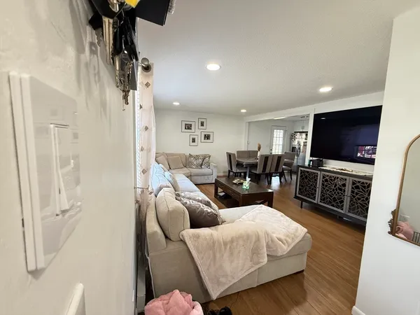 $3,550 | 1338 East Street, Unit 1338, Mansfield, MA 02048