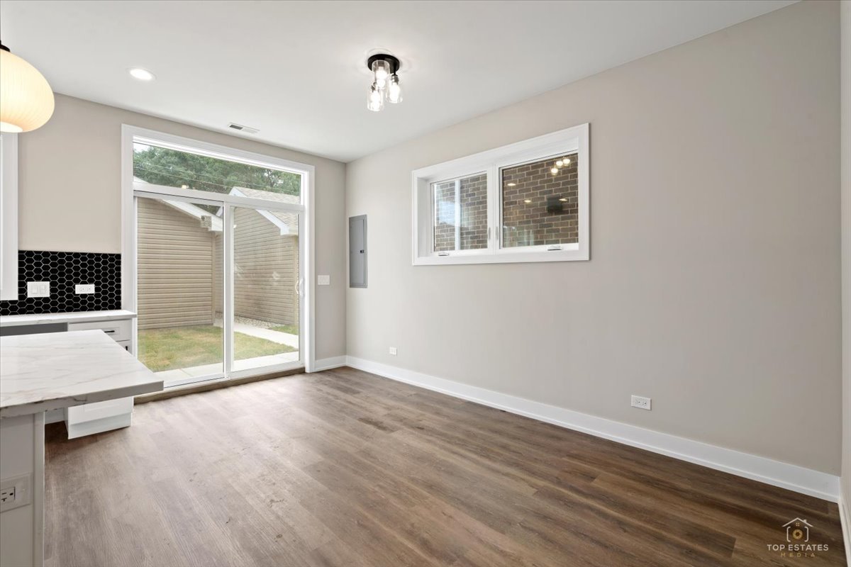 4851 South Ridgeway Avenue Chicago, IL 60632 - Photo 8 of 31 Gallery Image 8