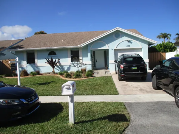 $675,000 | 231 Southeast 9th Street, Dania Beach, FL 33004