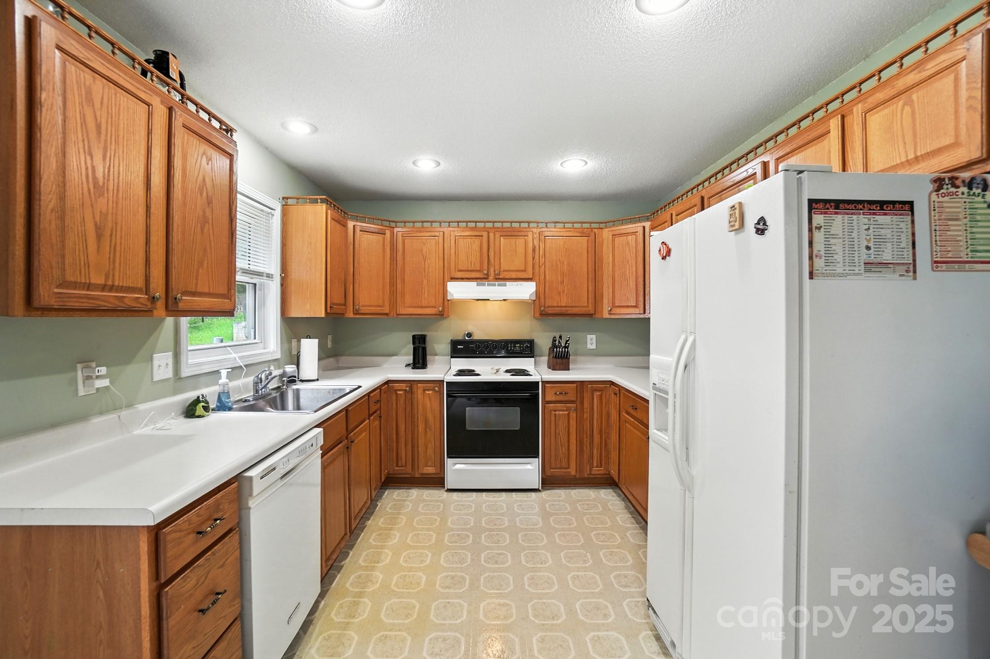 511 Anderson Road Albemarle, NC 28001 - Photo 12 of 29 Gallery Image 12