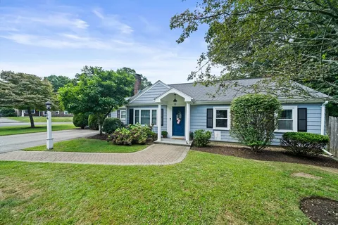 $849,900 | 54 Birchcroft Road, Canton, MA 02021