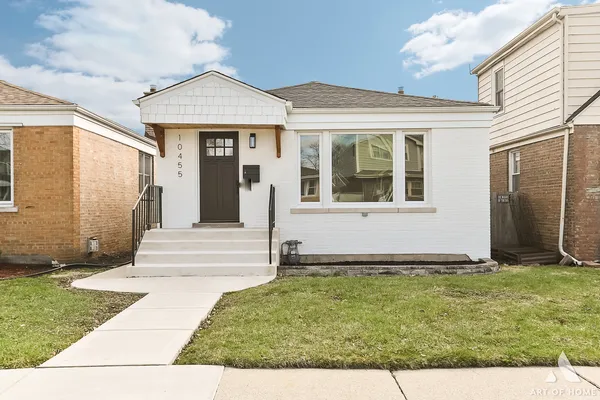 $445,000 | 10455 South Whipple Street, Chicago, IL 60655