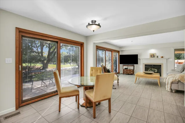 $699,000 | 1806 Bentbrook Drive, Champaign, IL 61822