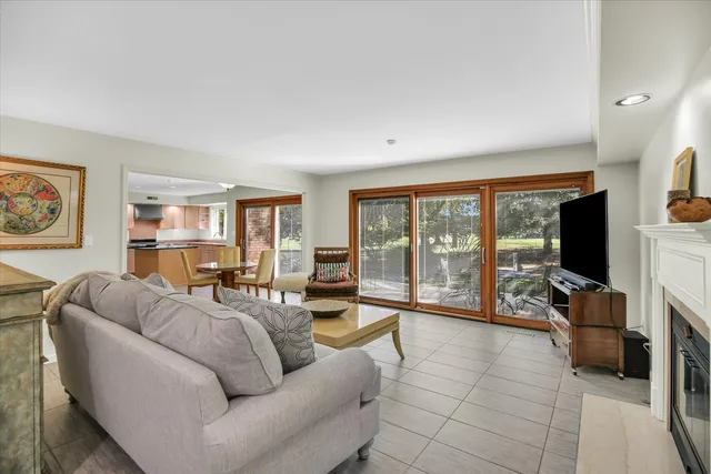 $699,000 | 1806 Bentbrook Drive, Champaign, IL 61822