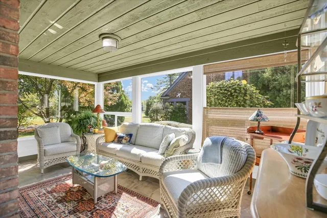 $699,000 | 1806 Bentbrook Drive, Champaign, IL 61822