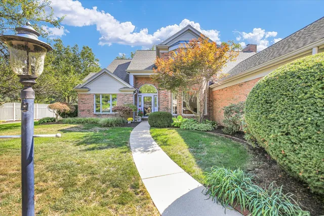 $699,000 | 1806 Bentbrook Drive, Champaign, IL 61822