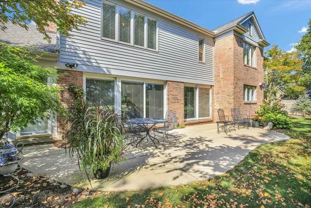 $699,000 | 1806 Bentbrook Drive, Champaign, IL 61822