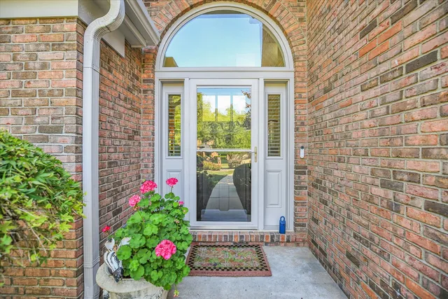 $699,000 | 1806 Bentbrook Drive, Champaign, IL 61822