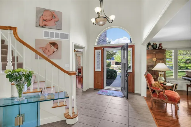 $699,000 | 1806 Bentbrook Drive, Champaign, IL 61822