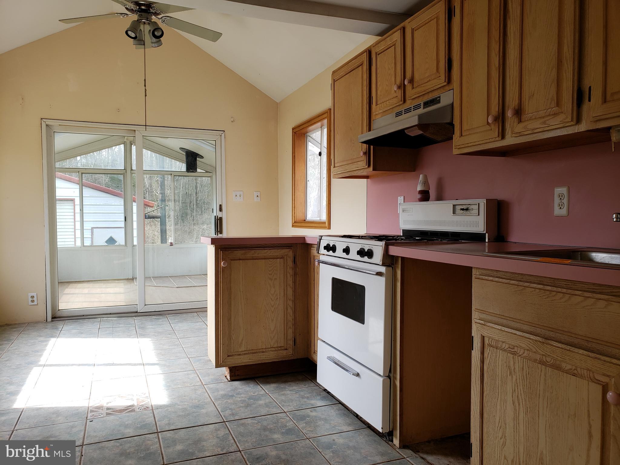 24 Hornerstown Road Cream Ridge, NJ 08514 - Photo 12 of 19