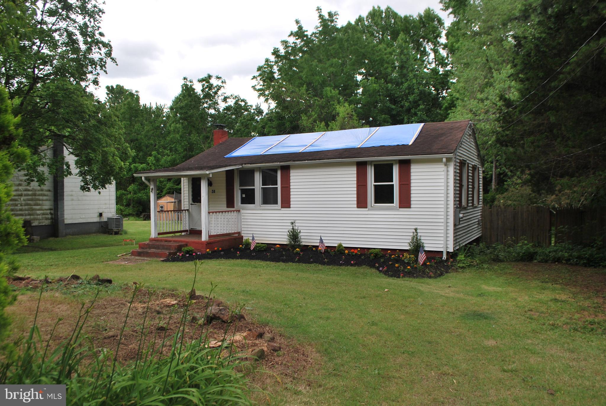 24 Hornerstown Road Cream Ridge, NJ 08514 - Photo 3 of 19