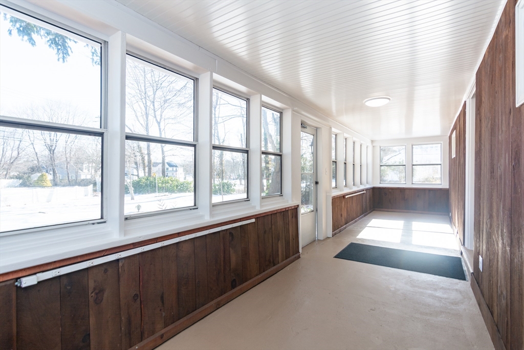 241 Fisher Street Walpole, MA 02081 - Photo 7 of 42