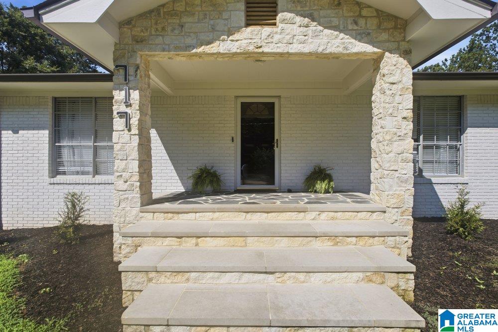 717 Odum Road Gardendale, AL 35071 - Photo 2 of 34
