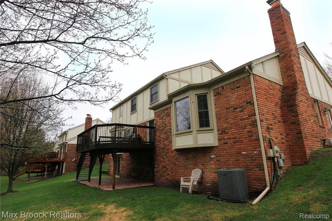 3251 Kilburn Road West Rochester, MI 48306 - Photo 47 of 53 3A56AA9A-38E8-48E0-B763-C653757457AF.jpeg
