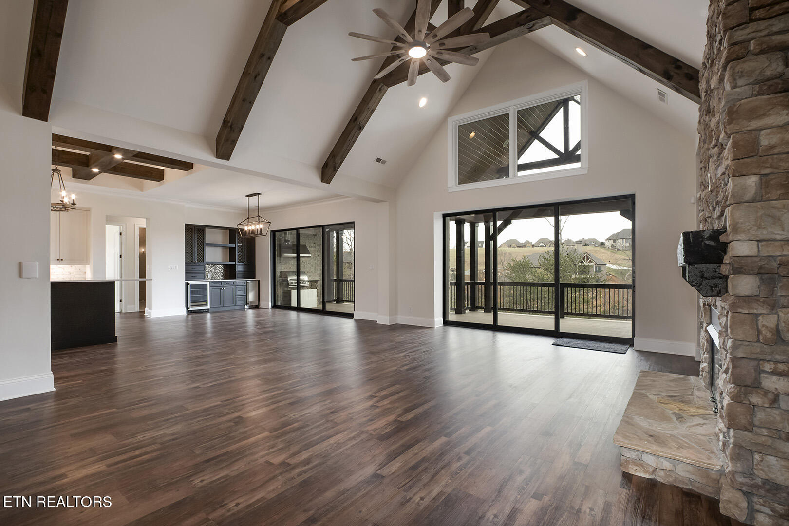 1481 Halyard Road Lenoir City, TN 37772 - Photo 8 of 60 06_HalyardRoad_1481_GreatRoom01