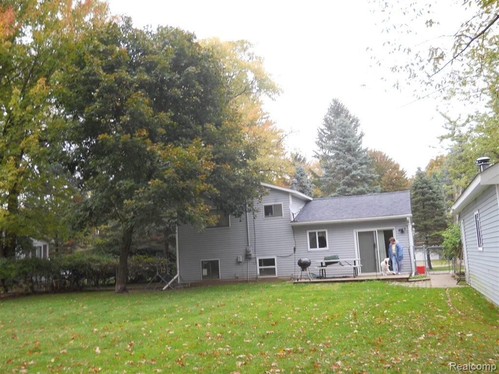 15212 Ripple Drive Linden, MI 48451 - Photo 18 of 23 DSCN0507.JPG