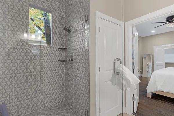 $674,900 | 1295 Vinton Avenue, Memphis, TN 38104