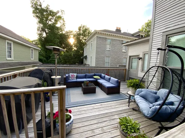 $674,900 | 1295 Vinton Avenue, Memphis, TN 38104