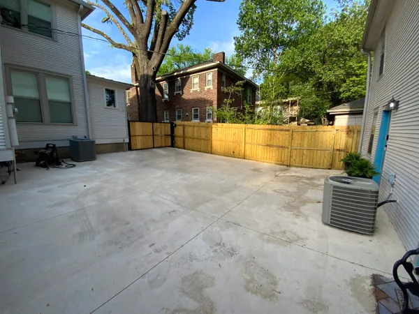 $674,900 | 1295 Vinton Avenue, Memphis, TN 38104