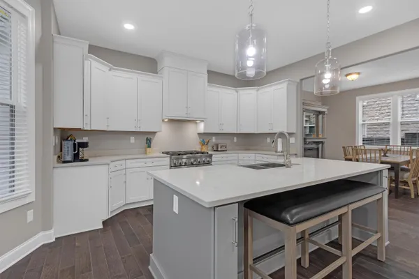 $674,900 | 1295 Vinton Avenue, Memphis, TN 38104