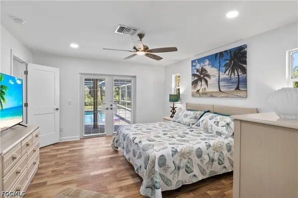 $1,100,000 | 9421 Moonlight Drive, Sanibel, FL 33957