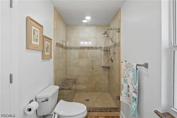 $1,100,000 | 9421 Moonlight Drive, Sanibel, FL 33957