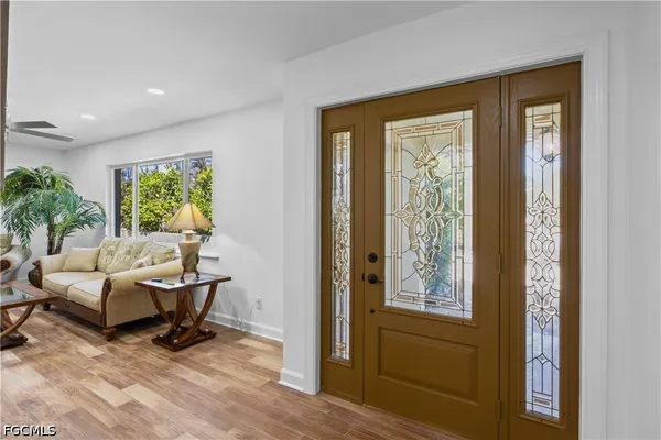 $1,100,000 | 9421 Moonlight Drive, Sanibel, FL 33957