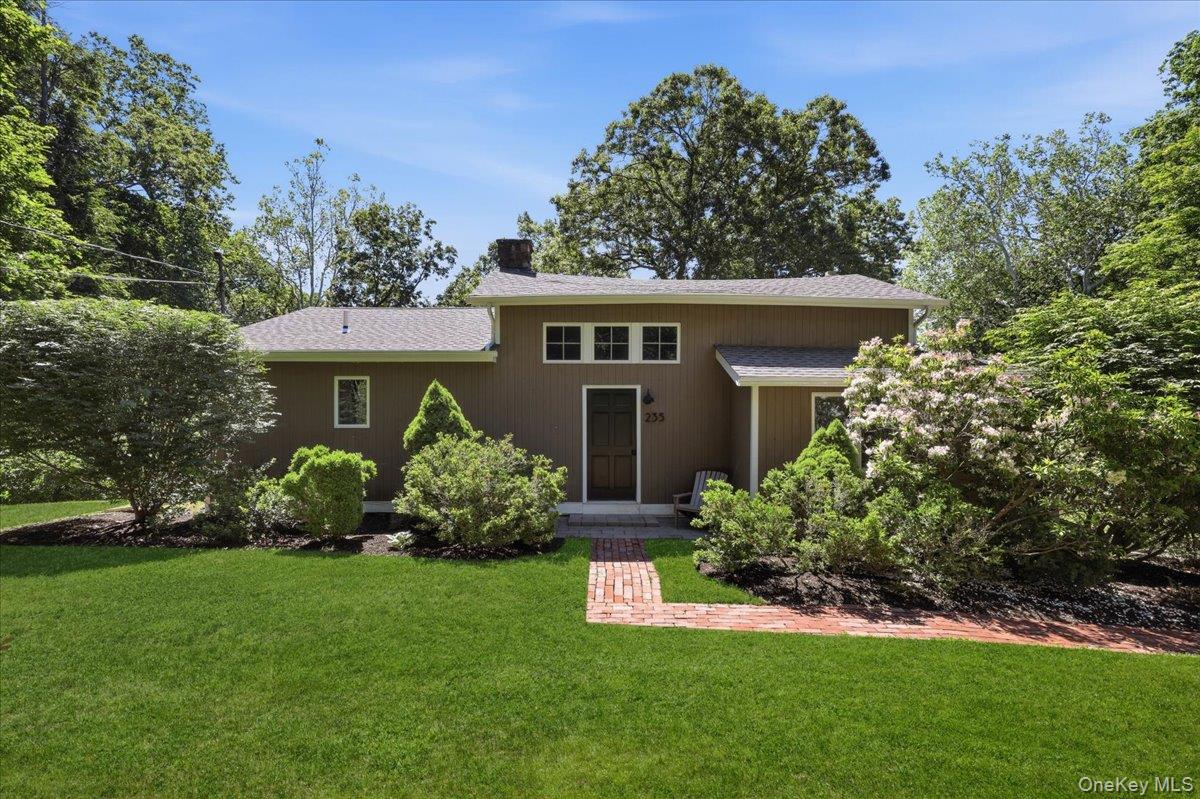 235 Boone Road Yorktown Heights, NY 10598 - Photo 5 of 35