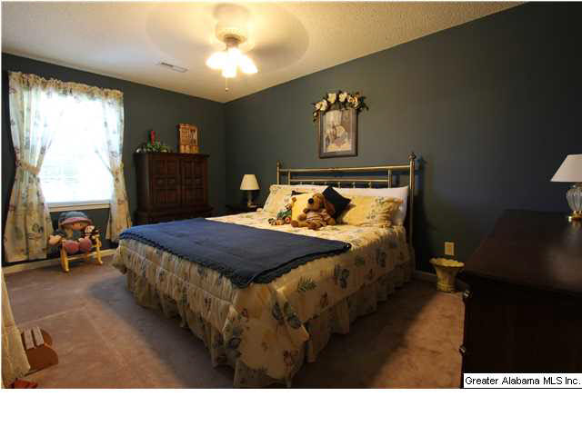 761 Gable Drive Center Point, AL 35215 - Photo 10 of 20
