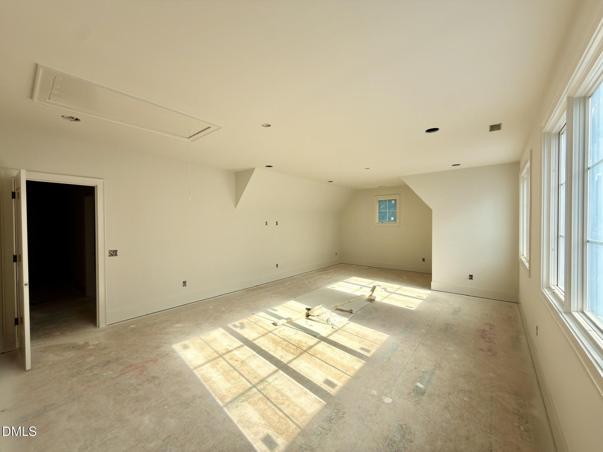 3422 Redbud Lane Raleigh, NC 27607 - Photo 36 of 61 0BB0F658-C9FE-41DE-B628-D1C983BE23DE_1_1
