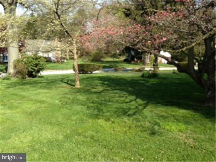 200 Spruce Road Flourtown, PA 19031 - Photo 16 of 17 Gallery Image 16