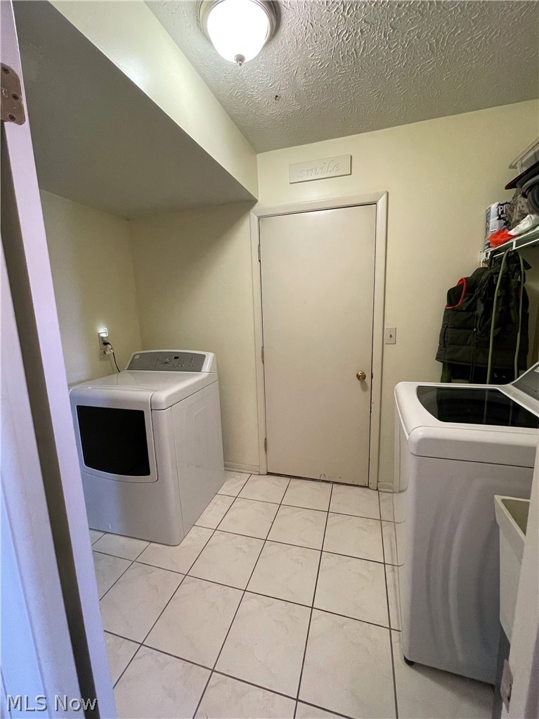 22514 Center Ridge Road, Unit C Rocky River, OH 44116 - Photo 14 of 23 Laundry Room