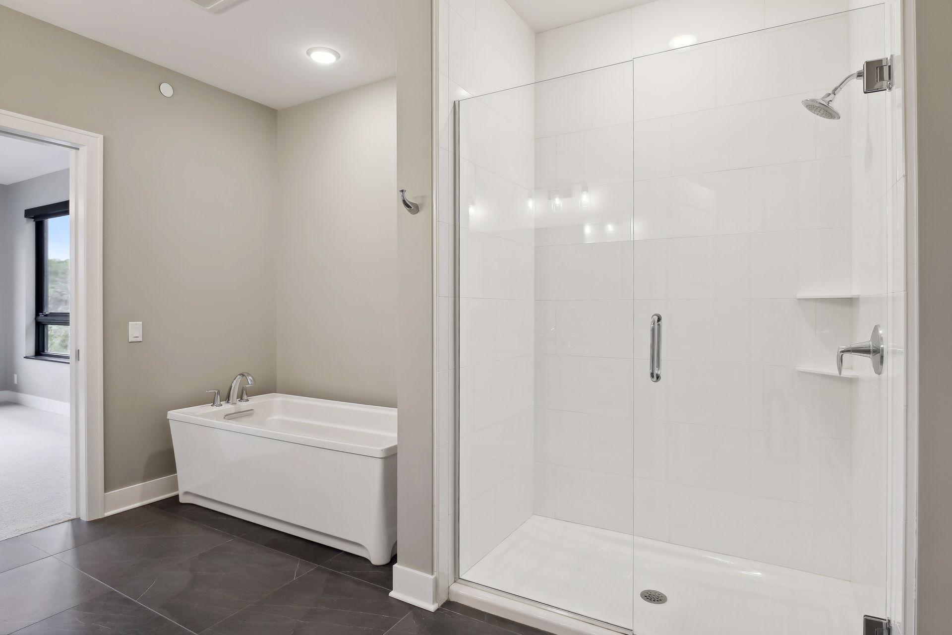 222 Ferndale Road South, Unit 302 Wayzata, MN 55391 - Photo 11 of 24