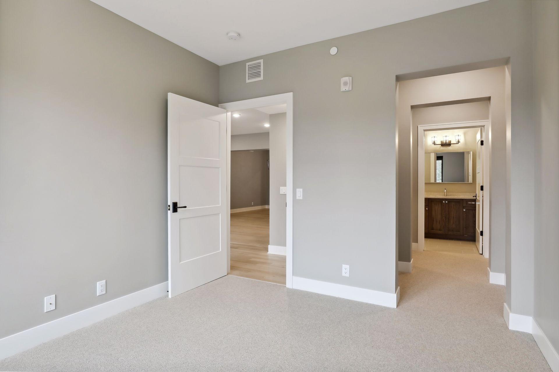 222 Ferndale Road South, Unit 302 Wayzata, MN 55391 - Photo 15 of 24