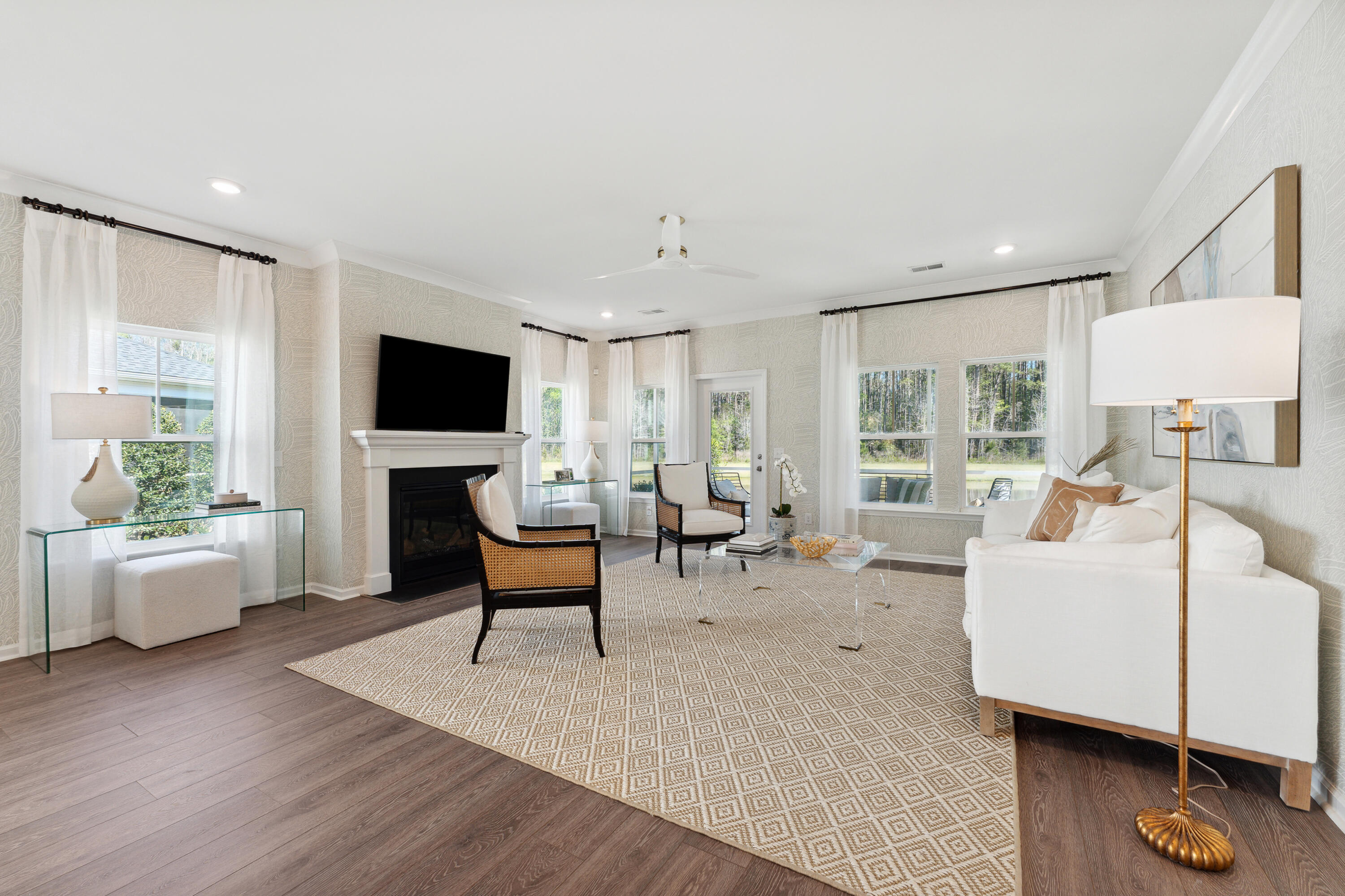 1122 Razor Clam Way Summerville, SC 29485 - Photo 20 of 33 family room